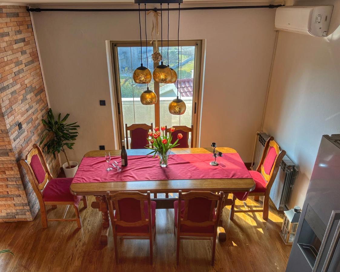 Apartmani Mia Palit Extérieur photo