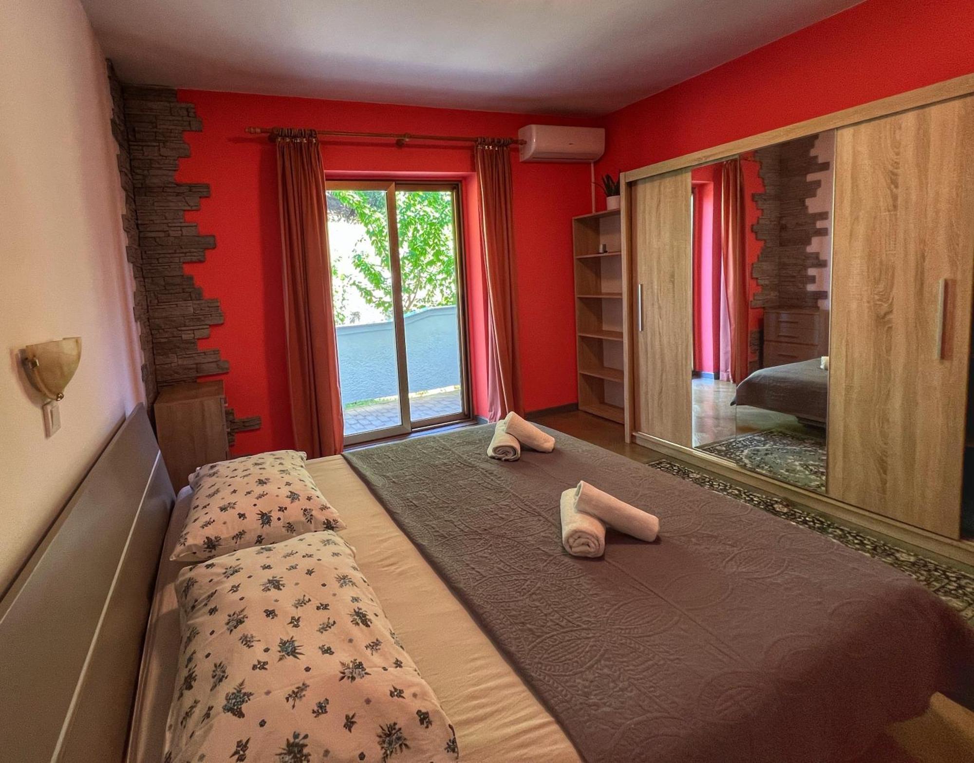 Apartmani Mia Palit Extérieur photo