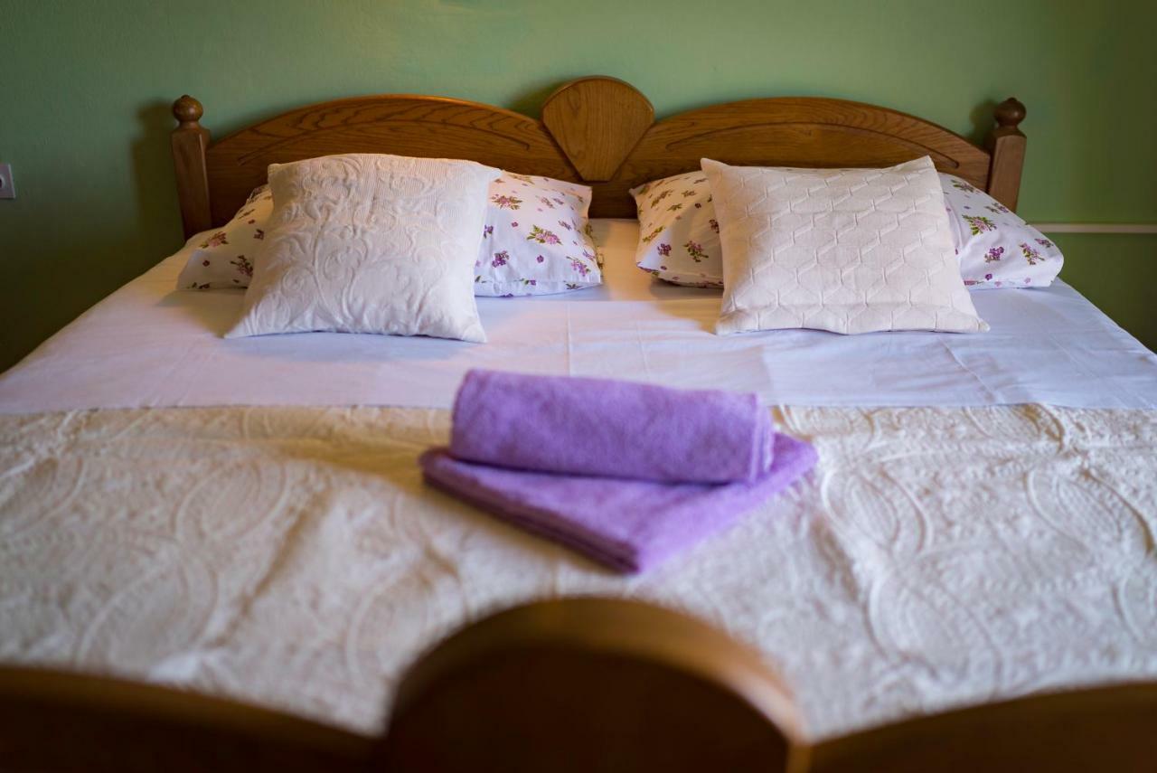 Apartmani Mia Palit Extérieur photo